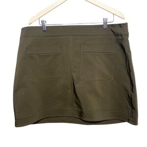New with Tag Express Olive Green Hip Pocket Formal Business Casual Mini Skirt